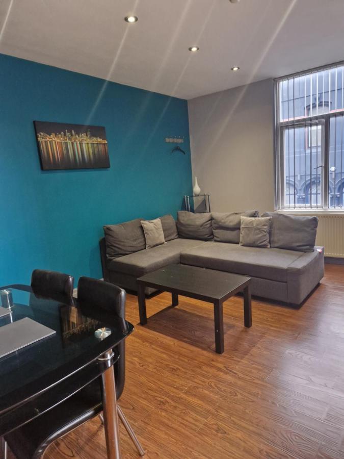 Lewis Apartment 1 Northern Quarter Sleeps Upto 4 マンチェスター エクステリア 写真